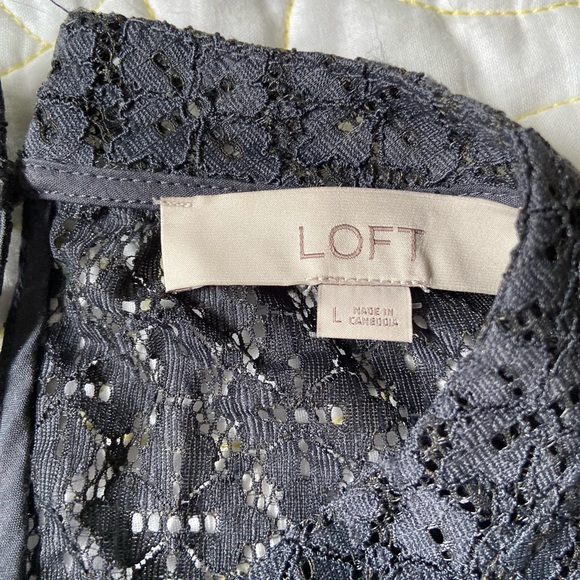 LOFT Charcoal Grey Lace Top - Picture 4 of 5